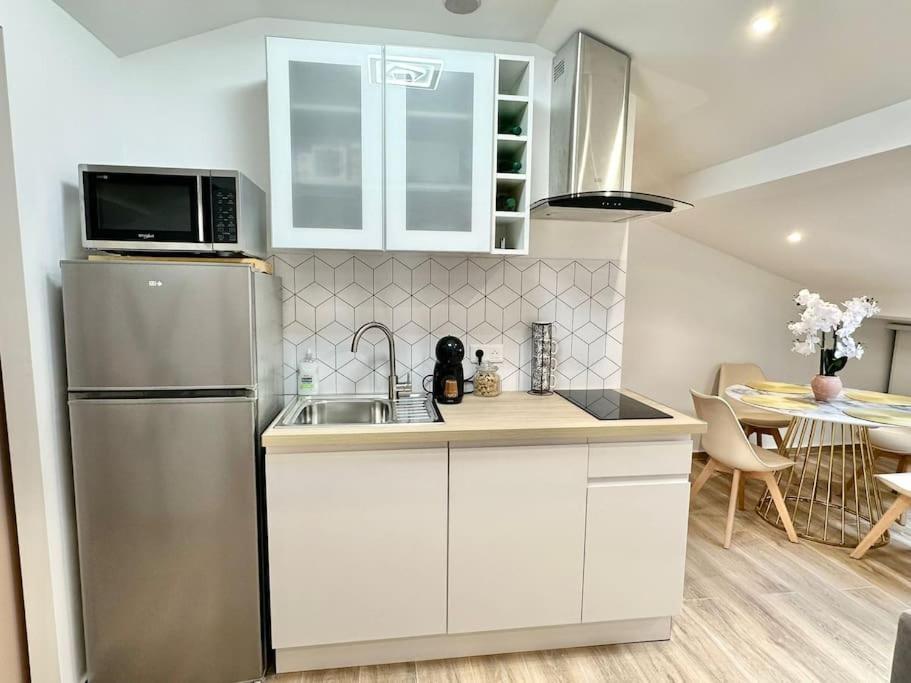 Appartement Climatise - 2Min Plage-Tram-Restaurant Nicea Zewnętrze zdjęcie